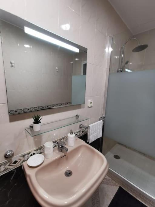 Cdz - Arteaga- Two With Queen Bed Apartament Cadis